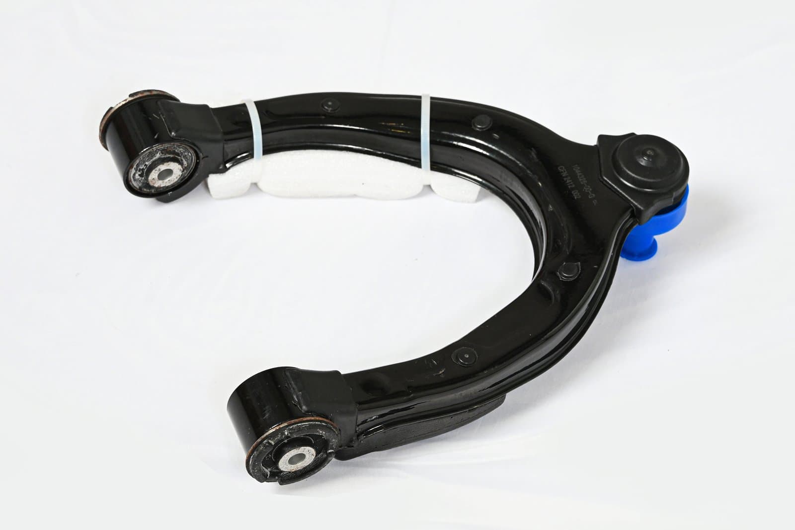 Braço de Suspensão Superior Dianteiro Direito Model 3 (2017-2023) - vista 2