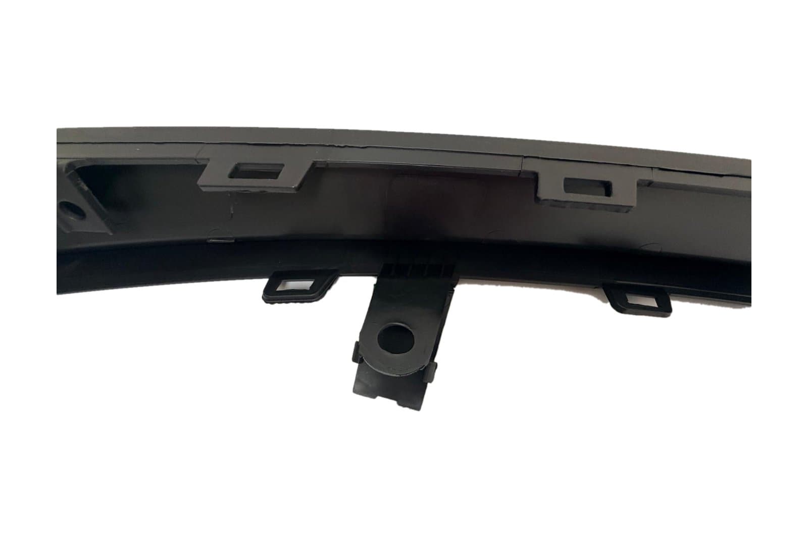 Painel Inferior do Para-choques Traseiro Model 3 (2017-2023) - vista 3