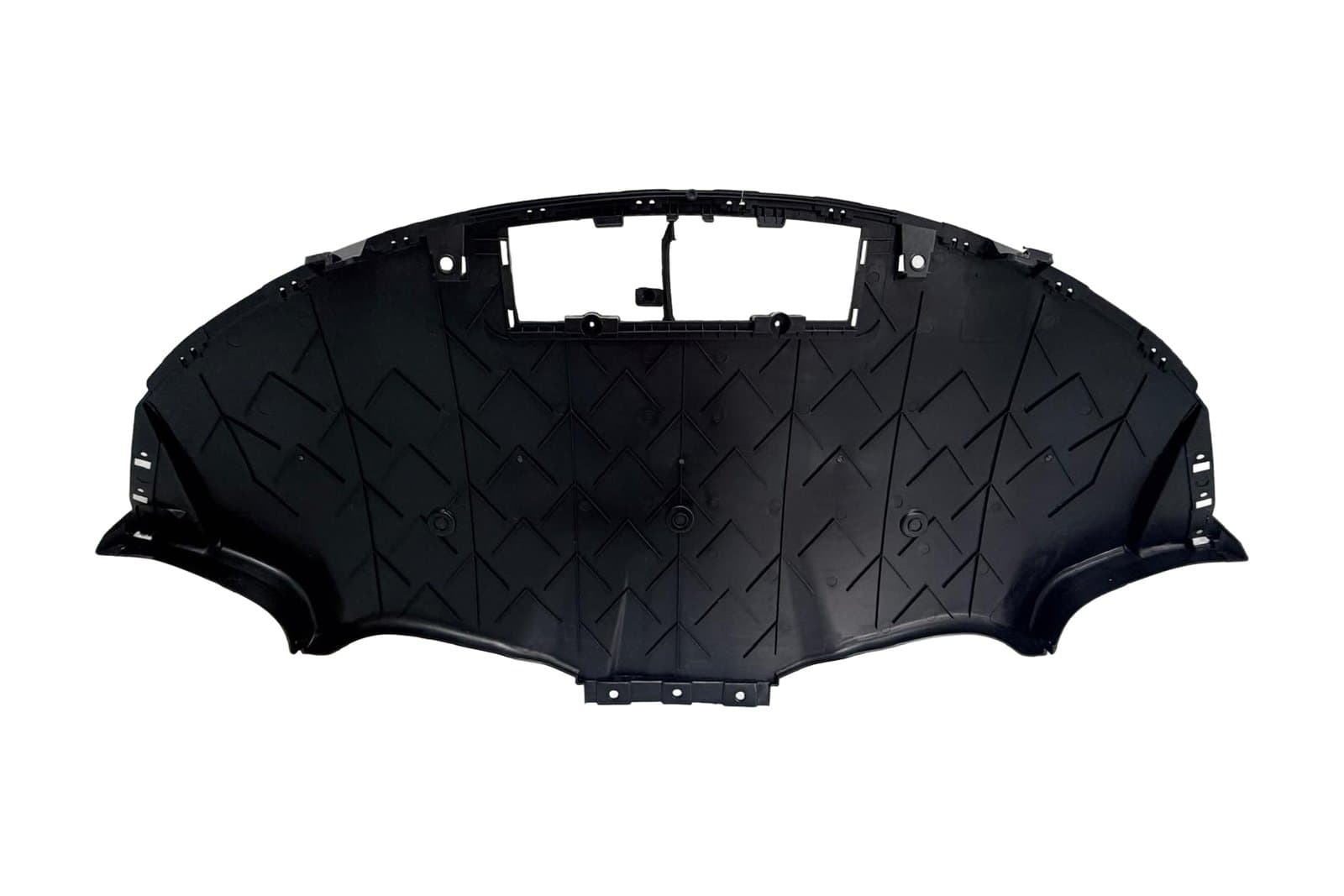 Difusor Traseiro com Abertura para Engate Model 3 (2017-2023)