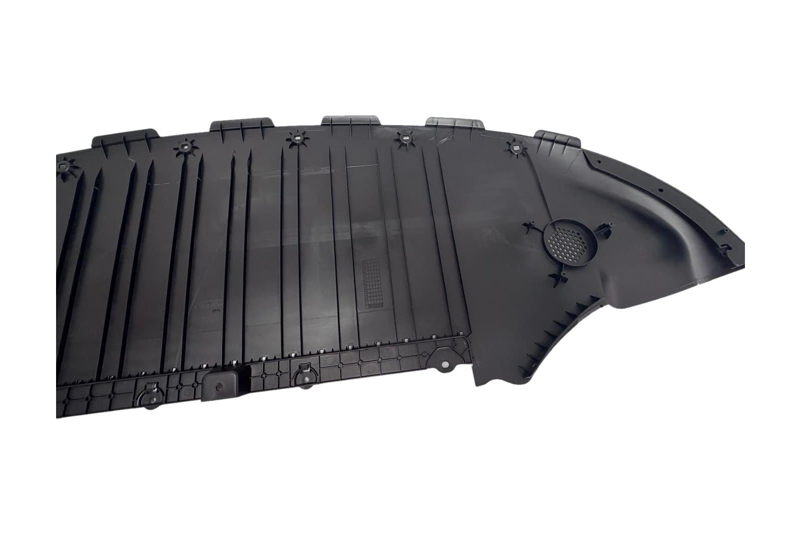 Deflector Inferior do Para-choques Dianteiro Model Y (2020-2025) - vista 3