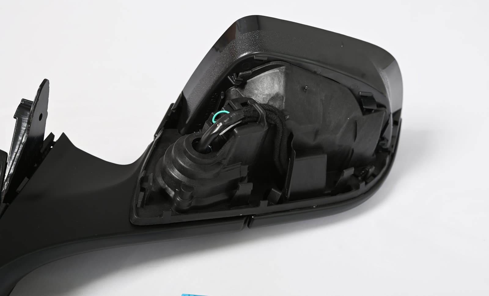Espelho Retrovisor Exterior Esquerdo Model 3 (2021-2023) — moldura preta - vista 3
