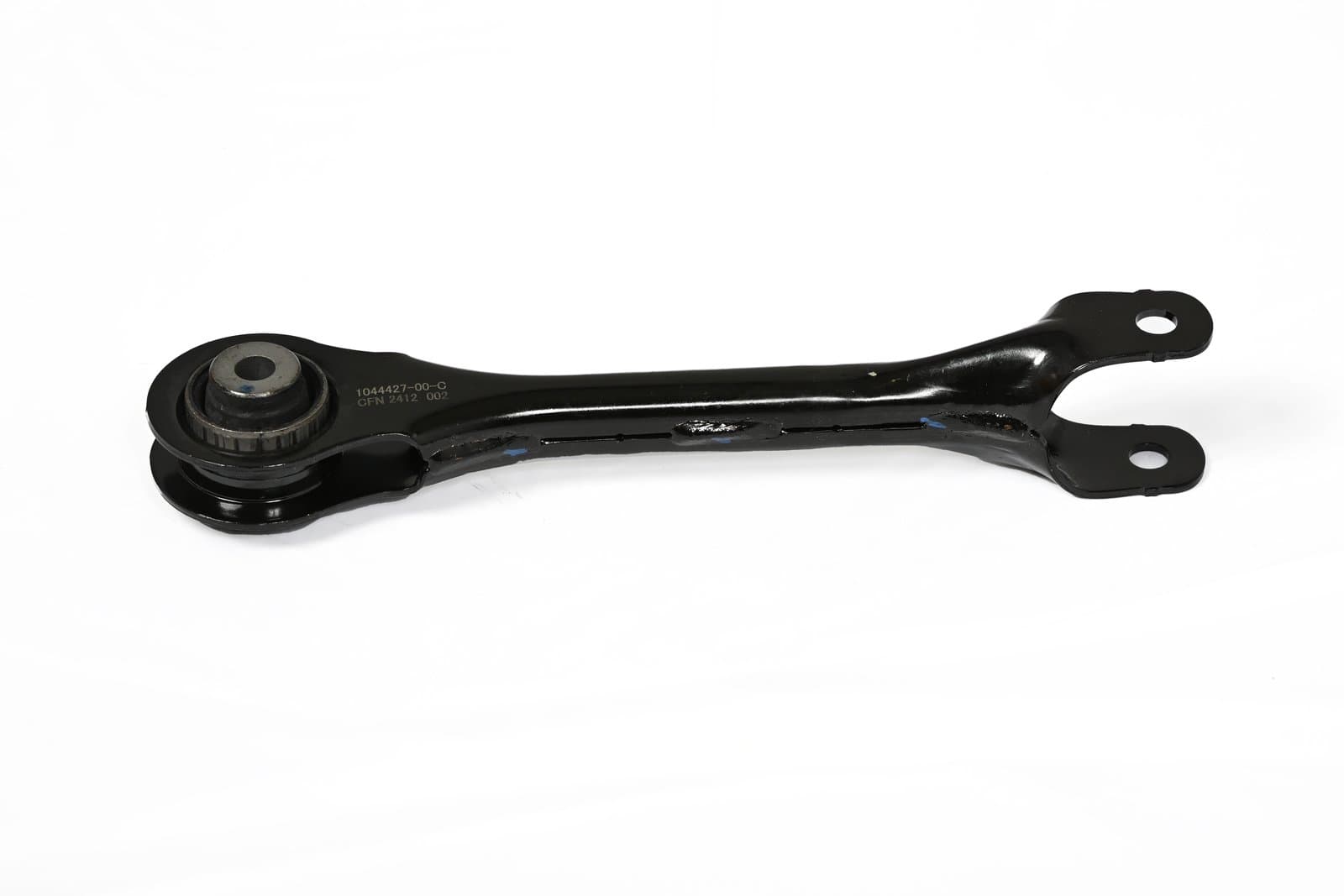 Braço Superior Dianteiro da Suspensão Traseira Model 3 (2017-2023)